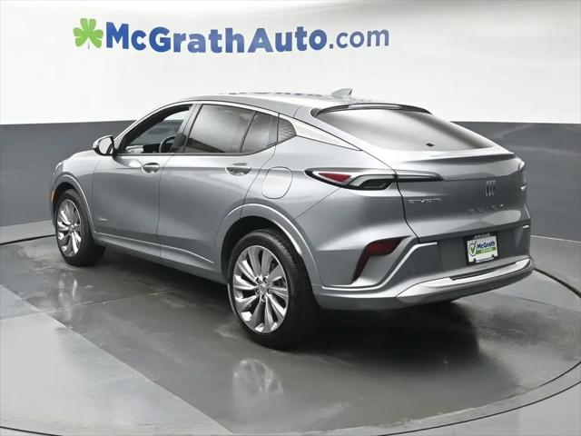 2025 Buick NV Avenir FWD
