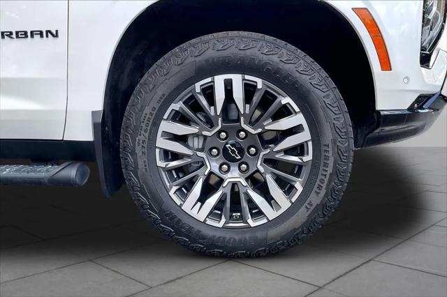 2025 Chevrolet Suburban 4WD Z71