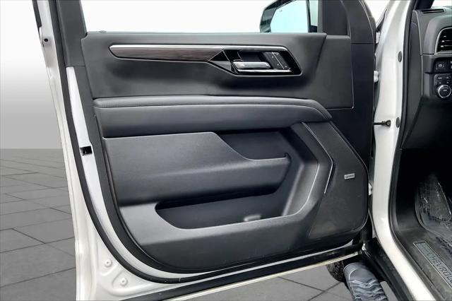 2025 Chevrolet Suburban 4WD Z71