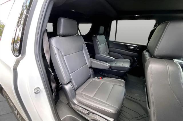 2025 Chevrolet Suburban 4WD Z71