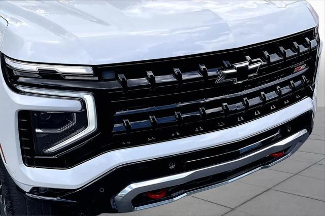 2025 Chevrolet Suburban 4WD Z71