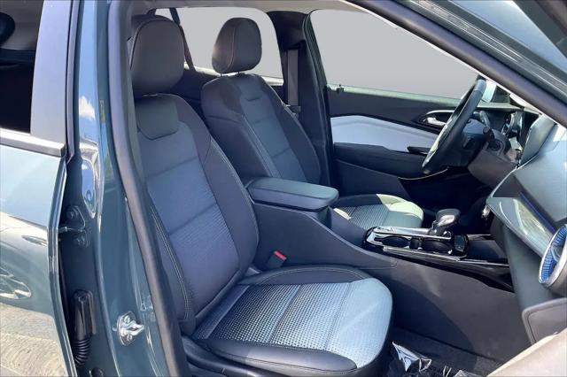 2026 Chevrolet Trax FWD LT
