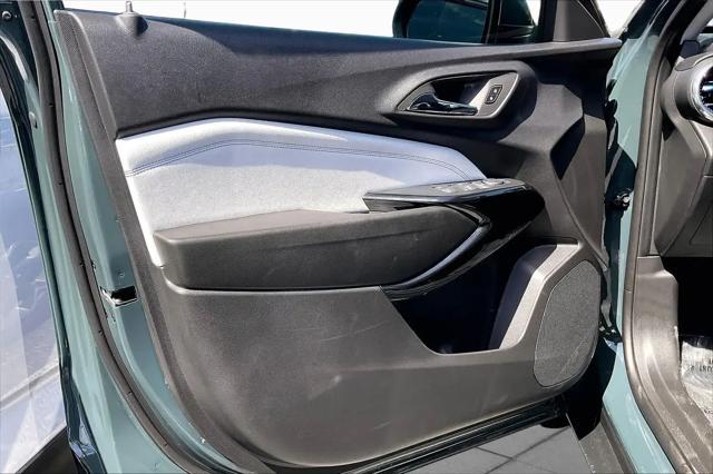 2026 Chevrolet Trax FWD LT