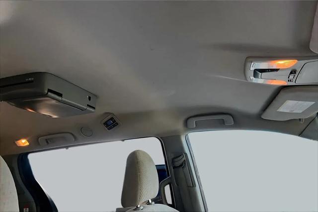 2015 Toyota Sienna LE 7 Passenger