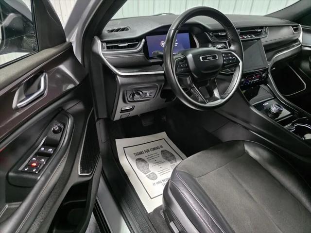 2022 Jeep Grand Cherokee L Altitude 4x4