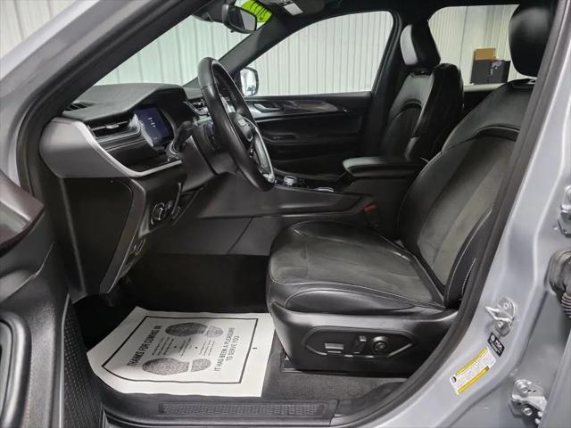 2022 Jeep Grand Cherokee L Altitude 4x4