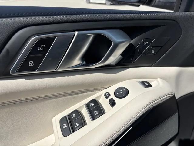 2022 BMW X5 M50i
