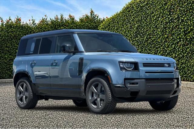 2026 Land Rover Defender P400 X-Dynamic SE