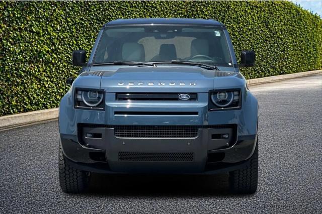 2026 Land Rover Defender P400 X-Dynamic SE