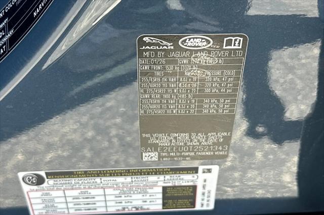2026 Land Rover Defender P400 X-Dynamic SE