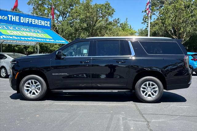 2026 Chevrolet Suburban LT, RWD