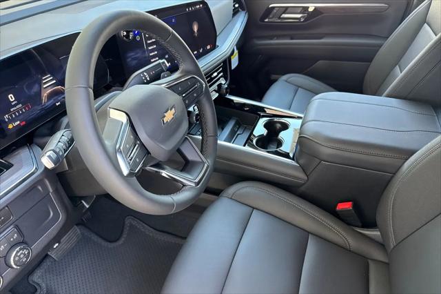 2026 Chevrolet Suburban LT, RWD