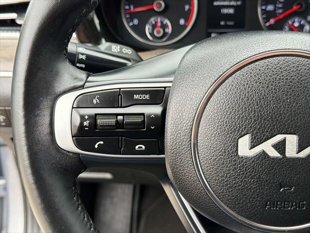 2024 Kia K5 EX