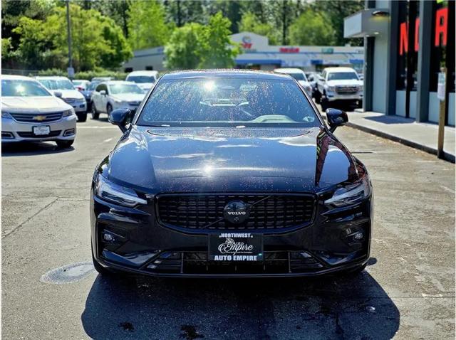 2024 Volvo S60 B5 Plus Black Edition