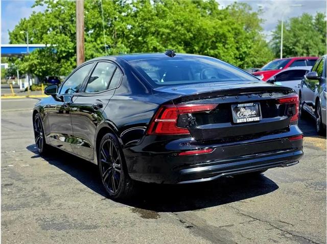 2024 Volvo S60 B5 Plus Black Edition