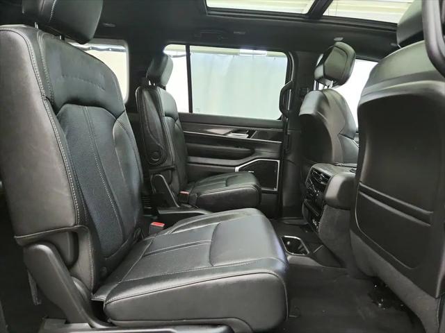 2023 Jeep Wagoneer Series II 4x4