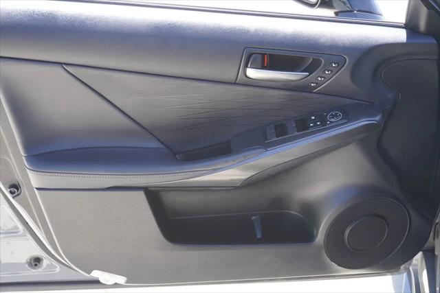 2023 Lexus IS 350 F SPORT Design