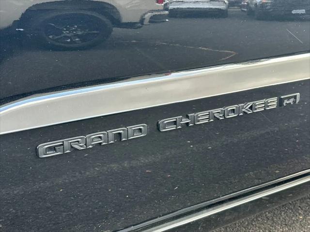 2022 Jeep Grand Cherokee Laredo X 4x4