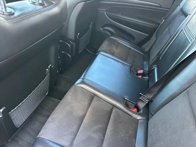 2022 Jeep Grand Cherokee Laredo X 4x4