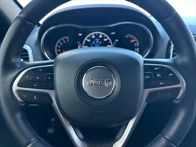 2022 Jeep Grand Cherokee Laredo X 4x4