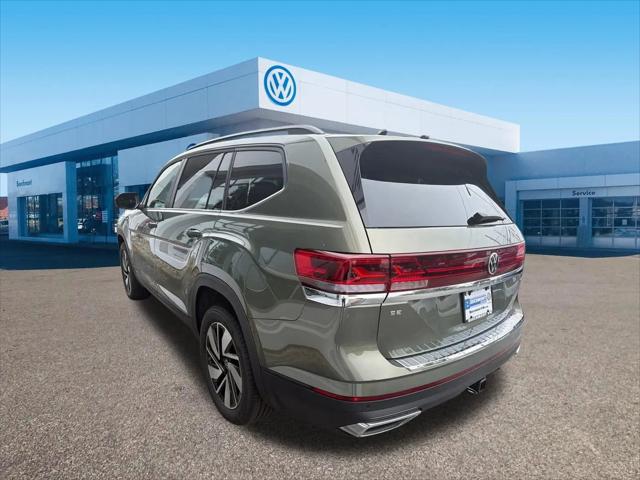 2026 Volkswagen Atlas SE with Technology