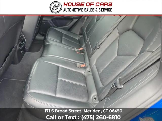 2015 Porsche Macan S