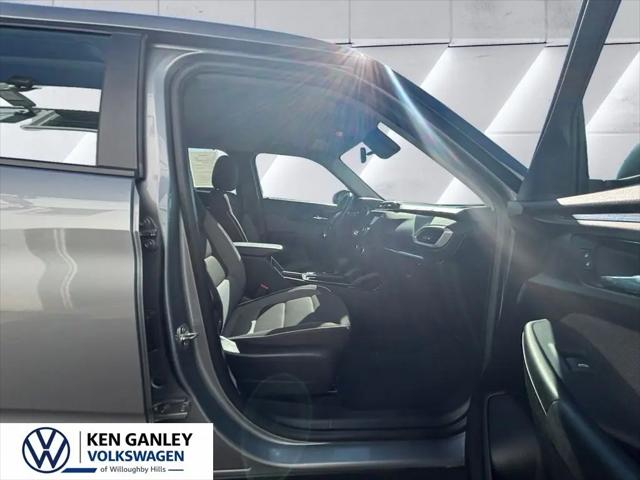 2023 Chevrolet TrailBlazer AWD LS