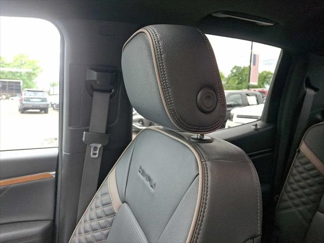 2024 GMC Canyon 4WD Denali