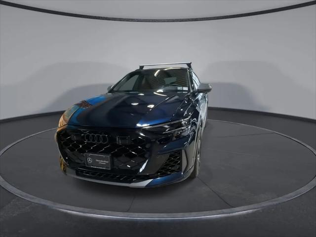 2025 Audi RS Q8 quattro Tiptronic