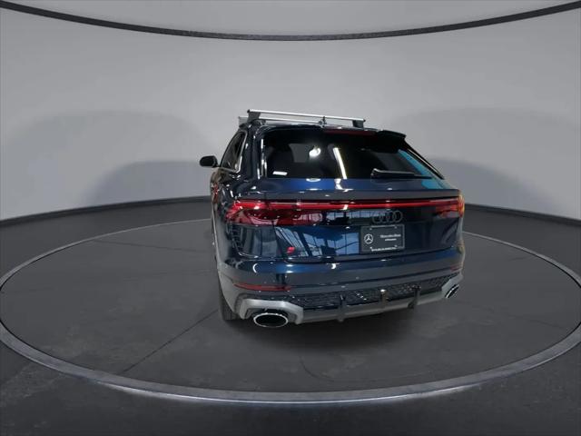 2025 Audi RS Q8 quattro Tiptronic