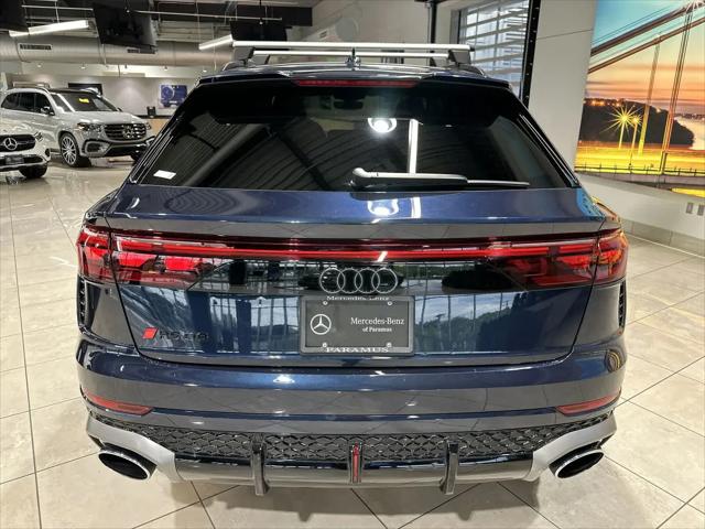 2025 Audi RS Q8 quattro Tiptronic