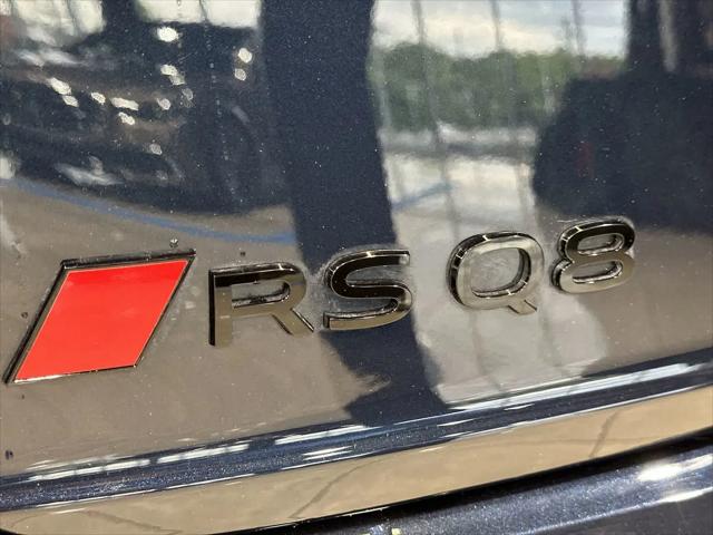 2025 Audi RS Q8 quattro Tiptronic