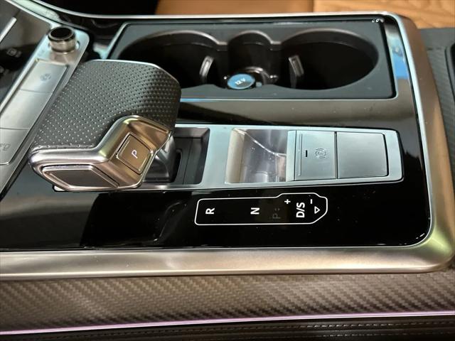 2025 Audi RS Q8 quattro Tiptronic