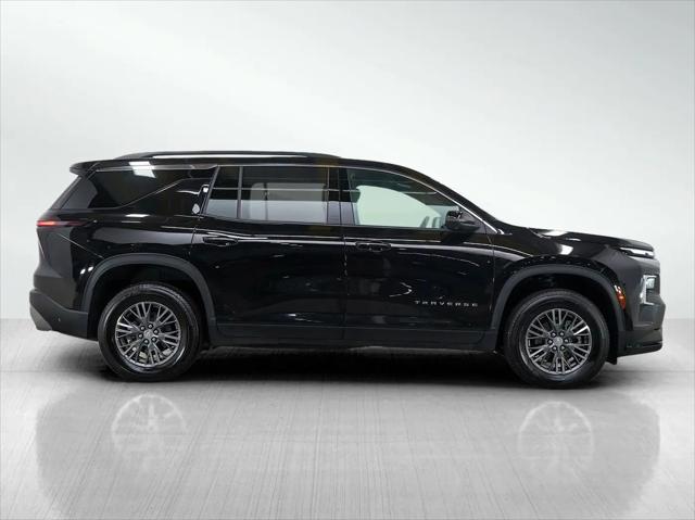 2024 Chevrolet Traverse AWD LT
