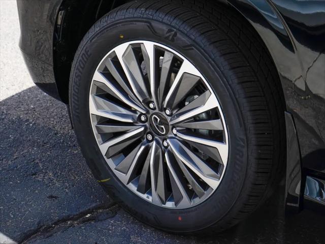 2026 INFINITI QX80 LUXE AWD