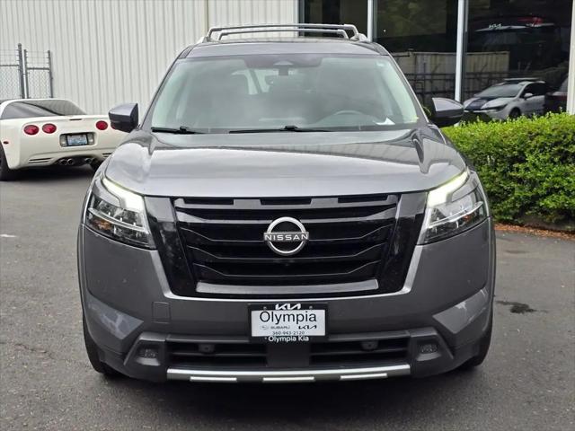 2023 Nissan Pathfinder SL FWD