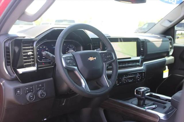 2026 Chevrolet Silverado 1500 4WD Crew Cab Standard Bed LT