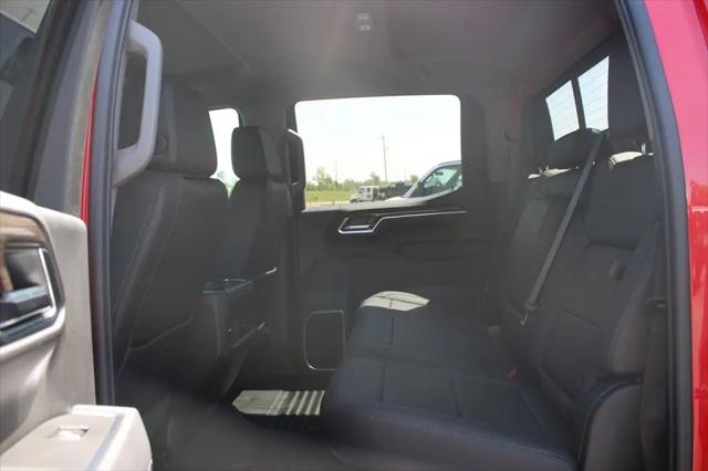2026 Chevrolet Silverado 1500 4WD Crew Cab Standard Bed LT