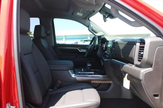 2026 Chevrolet Silverado 1500 4WD Crew Cab Standard Bed LT
