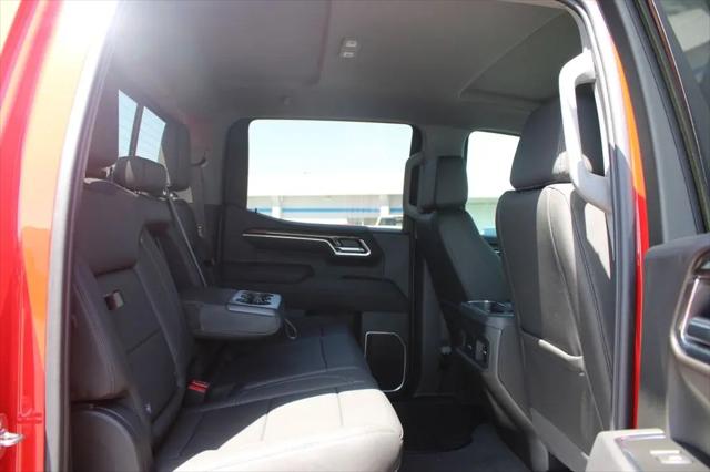 2026 Chevrolet Silverado 1500 4WD Crew Cab Standard Bed LT