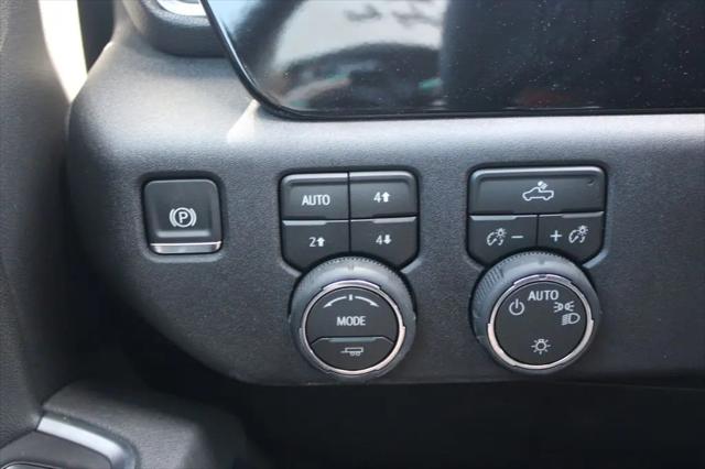 2026 Chevrolet Silverado 1500 4WD Crew Cab Standard Bed LT