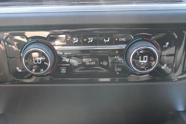 2026 Chevrolet Silverado 1500 4WD Crew Cab Short Bed RST