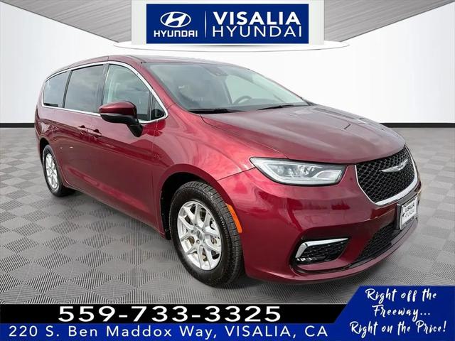 2023 Chrysler Pacifica Touring L for sale in Visalia, CA