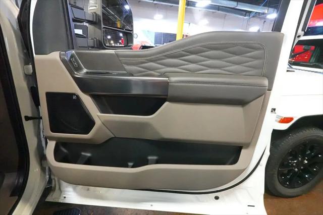 2025 Ford F-350 Platinum