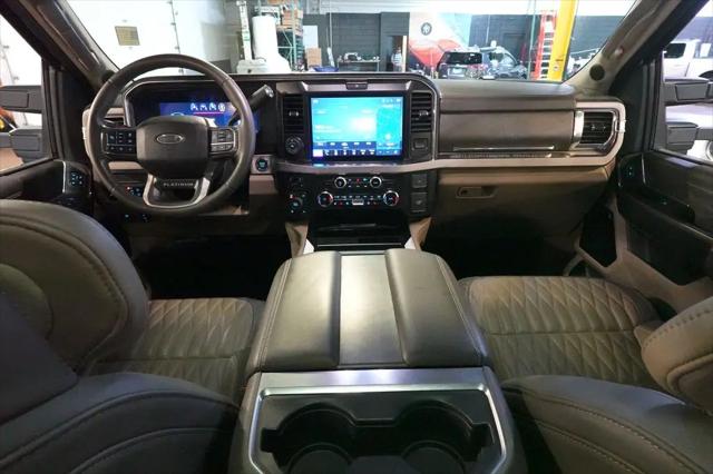 2025 Ford F-350 Platinum