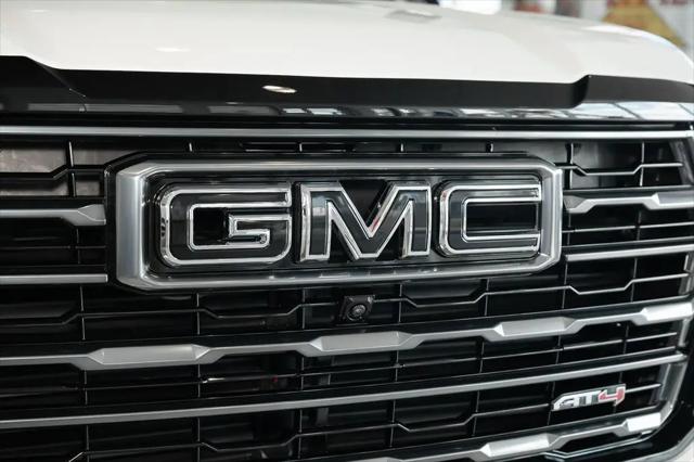 2026 GMC Yukon 4WD AT4