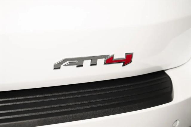 2026 GMC Yukon 4WD AT4