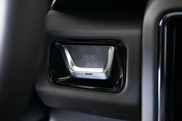 2026 GMC Yukon 4WD AT4