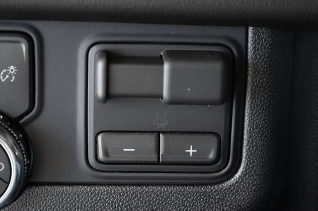 2026 GMC Yukon 4WD AT4