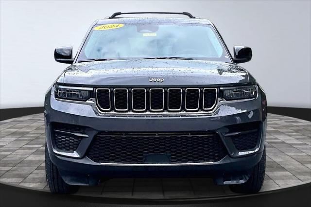 2024 Jeep Grand Cherokee Laredo X 4x4